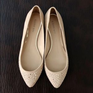 Ladies Studded Flats Gianni Bini 8 1/2.